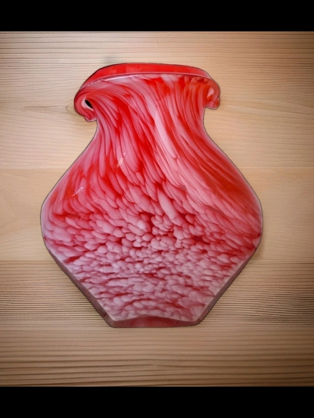 Essie Zareh Baijan Red And White Abstract Hand Blown Heavy Glass Vase
